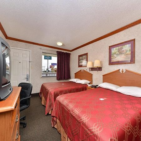 Econo Lodge Killeen Eksteriør billede